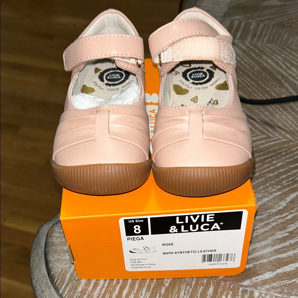 Livie & Luca Rose Dress Shoes for Kids Mary Janes Size 8